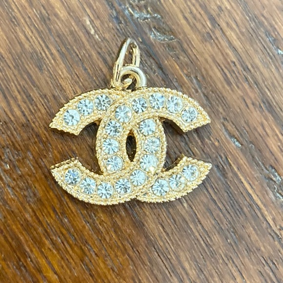 Jewelry - CHANEL CC Charm Zipper Pull Swarovski Crystal and Gold with Gold Necklace